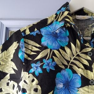 Sunbay ladies Hawaiian shirt, medium